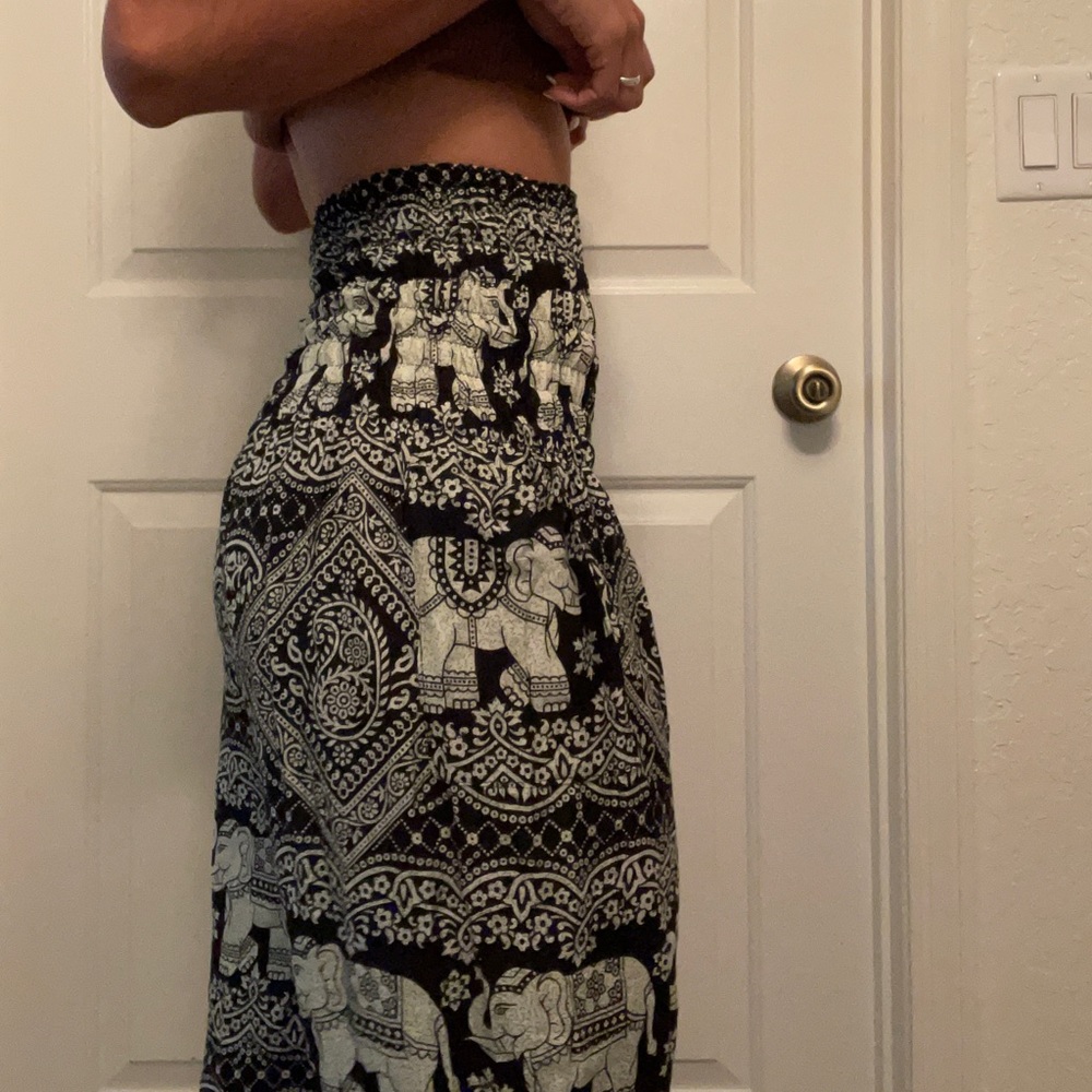 Pants - Picture 2 of 3